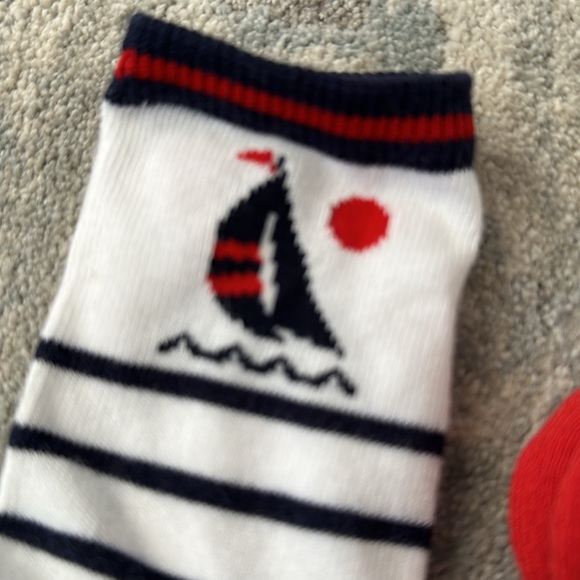 Bundle of 3 pairs Janie and Jack socks - Picture 2 of 8